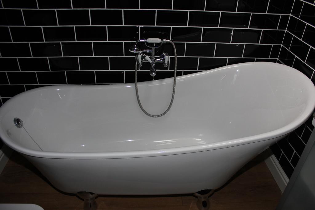 Fifty One And A Half Boutique B&B Clitheroe Dış mekan fotoğraf