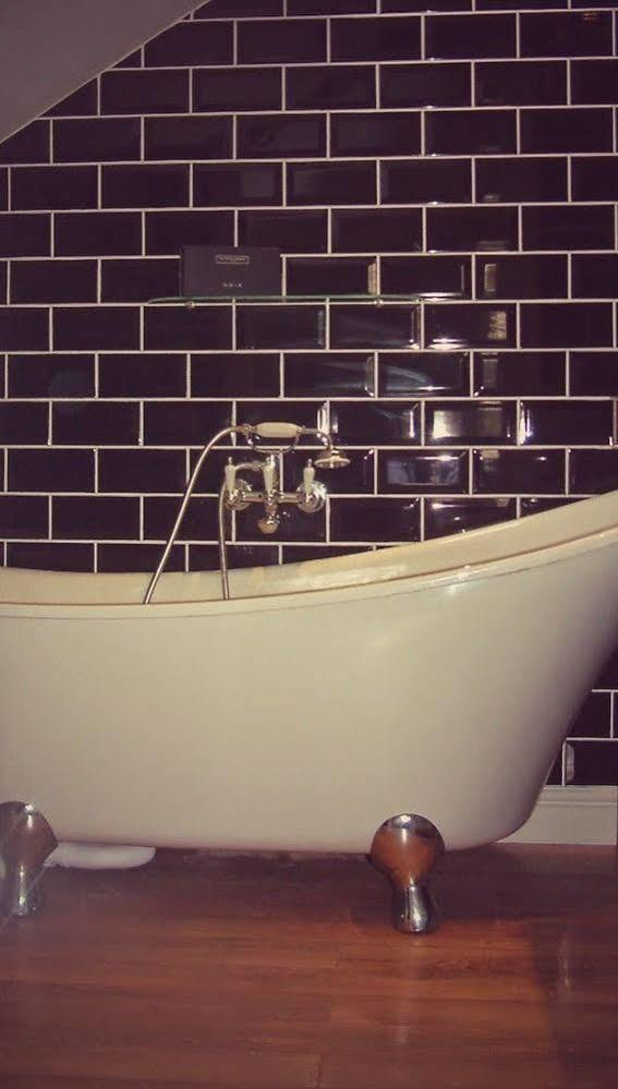 Fifty One And A Half Boutique B&B Clitheroe Dış mekan fotoğraf